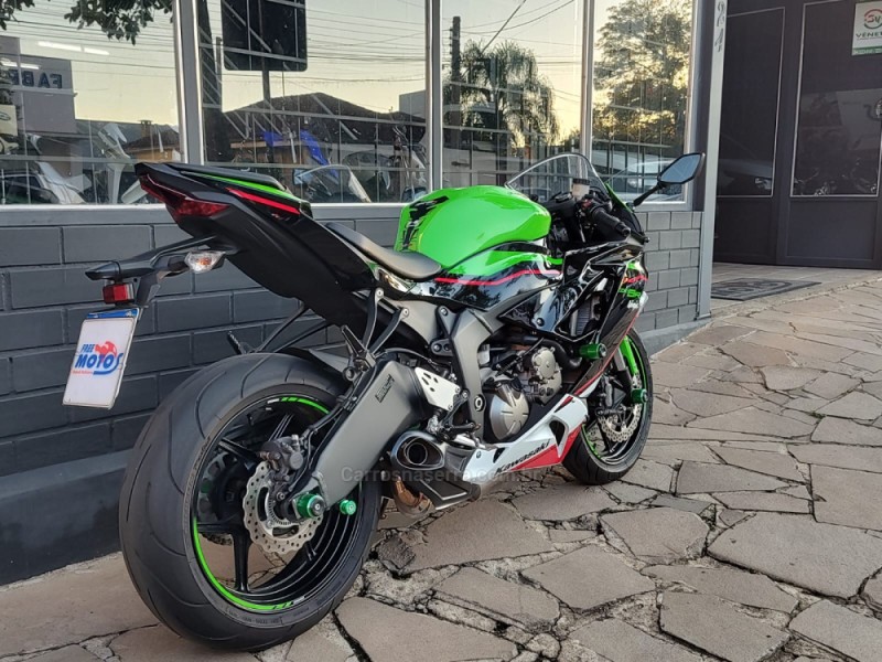 NINJA ZX-6R 600CC  - 2022 - FLORES DA CUNHA