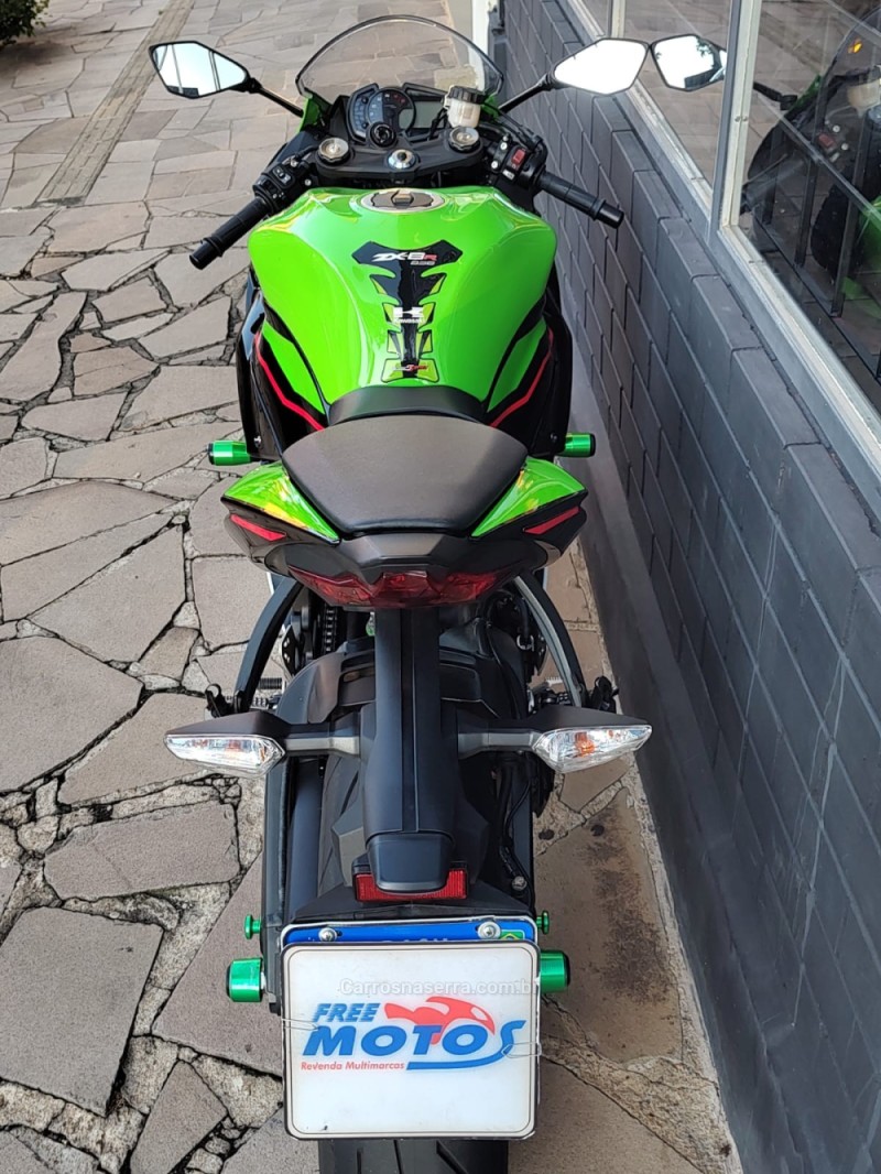NINJA ZX-6R 600CC  - 2022 - FLORES DA CUNHA