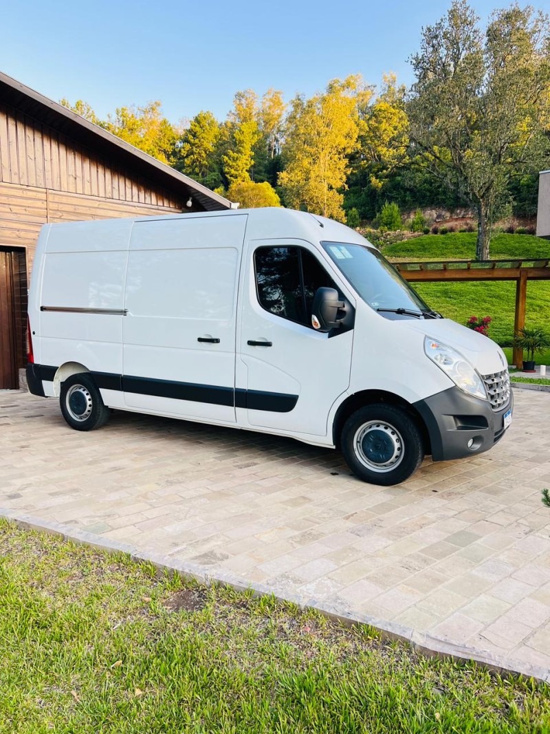 MASTER 2.3 GRAND FURGÃO L2H2 16V TURBO INTERCOOLER DIESEL 4P MANUAL - 2022 - BENTO GONçALVES