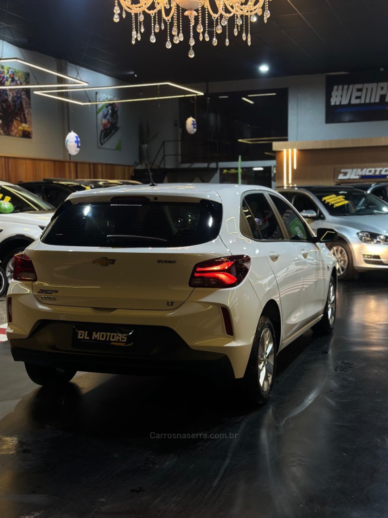 ONIX 1.0 LT 12V TURBO FLEX 4P AUTOMÁTICO - 2023 - LAJEADO