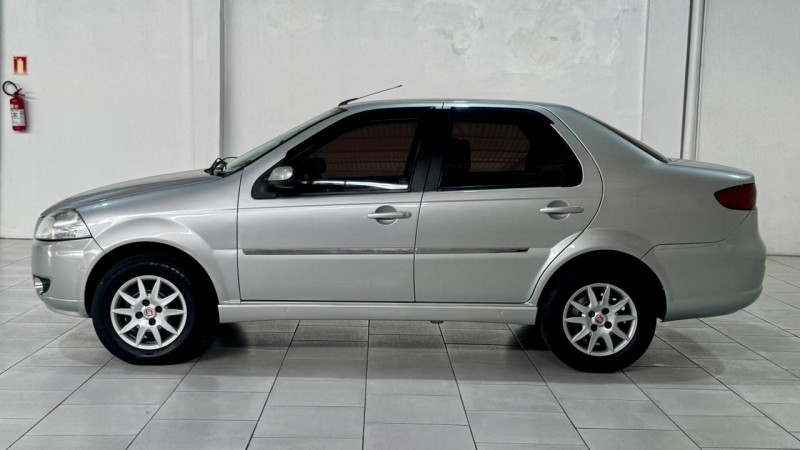 SIENA 1.0 MPI EL 8V FLEX 4P MANUAL - 2010 - ESTâNCIA VELHA