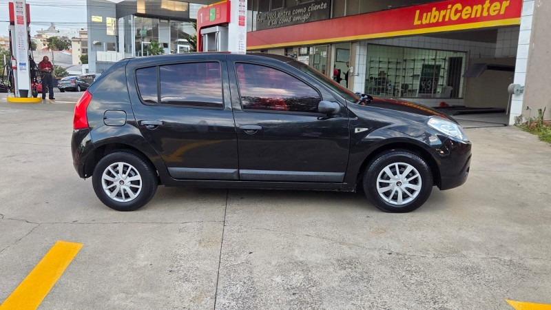SANDERO 1.0 EXPRESSION 16V FLEX 4P MANUAL - 2009 - CAXIAS DO SUL