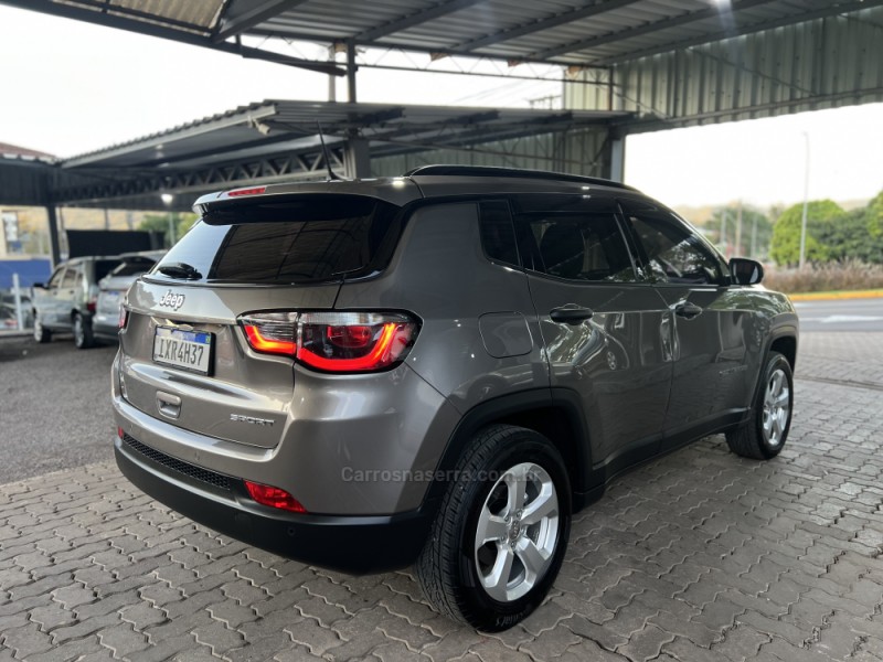 COMPASS 2.0 16V FLEX SPORT AUTOMÁTICO - 2017 - BOM PRINCíPIO