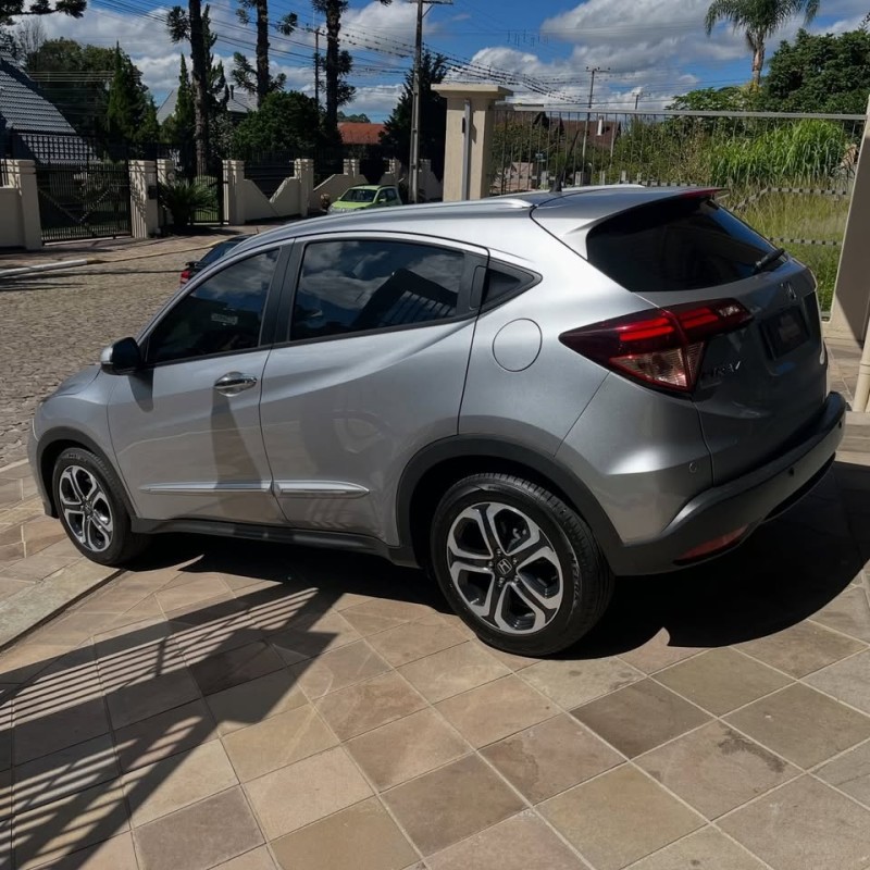 HR-V 1.8 16V FLEX TOURING 4P AUTOMÁTICO - 2018 - NOVA PETRóPOLIS