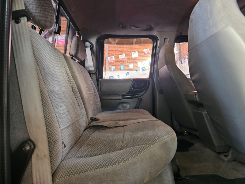 RANGER 4.0 XLT 4X4 CD V6 12V GASOLINA 4P MANUAL - 1999 - CAXIAS DO SUL