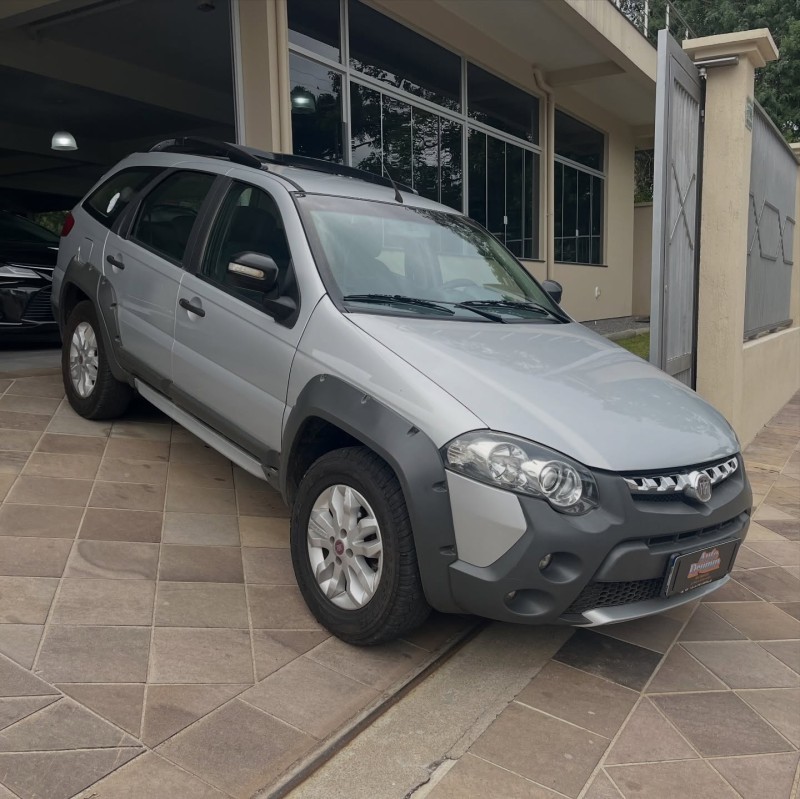 PALIO 1.8 MPI ADVENTURE LOCKER WEEKEND 16V FLEX 4P MANUAL - 2013 - NOVA PETRóPOLIS