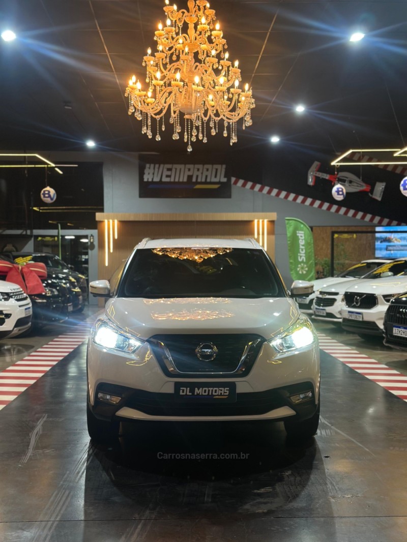 KICKS 1.6 16V FLEX SL 4P XTRONIC - 2018 - LAJEADO