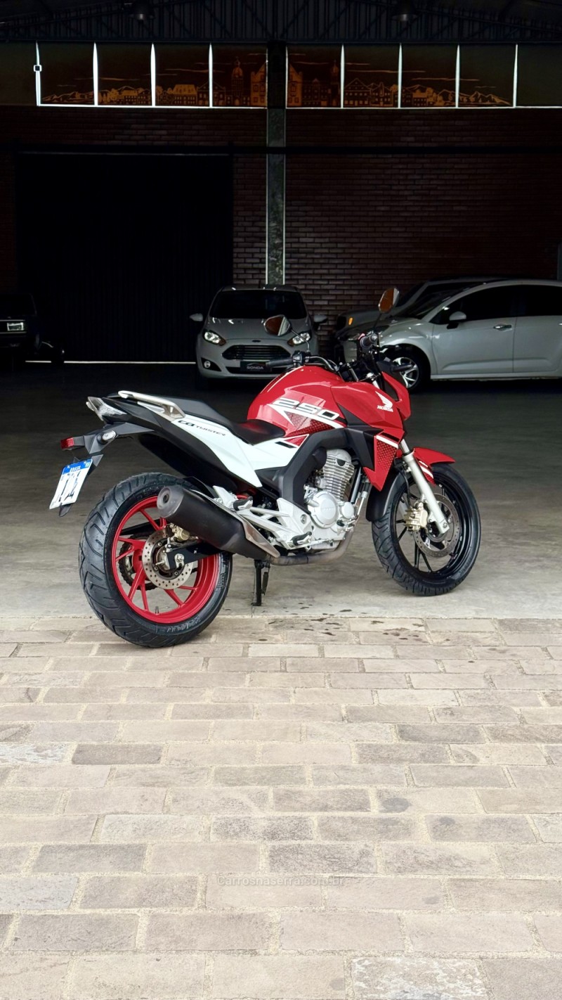 CB 250F TWISTER ABS - 2022 - FLORES DA CUNHA