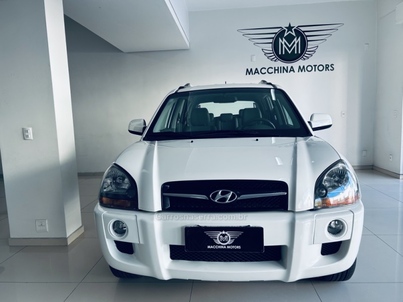 TUCSON 2.0 MPFI GLS 16V 143CV 2WD GASOLINA 4P AUTOMÁTICO - 2015 - CAXIAS DO SUL
