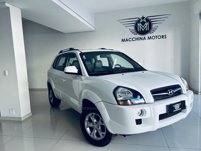 TUCSON 2.0 MPFI GLS 16V 143CV 2WD GASOLINA 4P AUTOMÁTICO