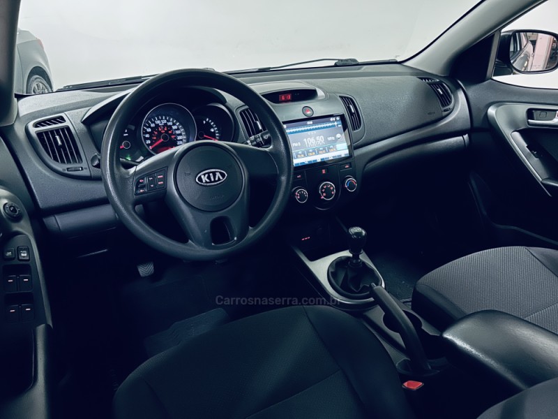 CERATO 1.6 EX SEDAN 16V GASOLINA 4P MANUAL - 2010 - CAXIAS DO SUL
