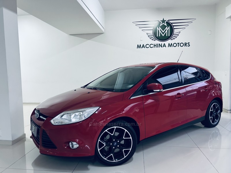 FOCUS 2.0 TITANIUM HATCH 16V FLEX 4P AUTOMÁTICO - 2015 - CAXIAS DO SUL