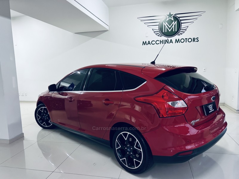 FOCUS 2.0 TITANIUM HATCH 16V FLEX 4P AUTOMÁTICO - 2015 - CAXIAS DO SUL
