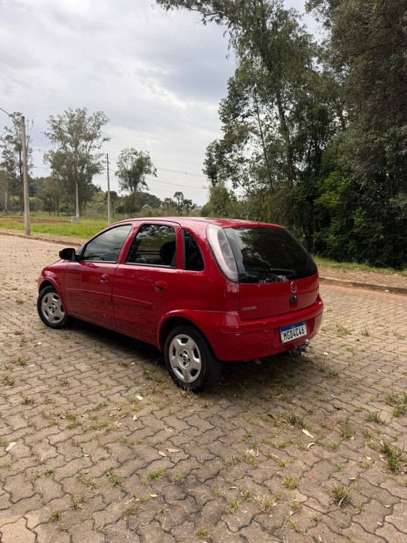 CORSA 1.4 MPFI PREMIUM 8V FLEX 4P MANUAL - 2010 - ARROIO DO MEIO