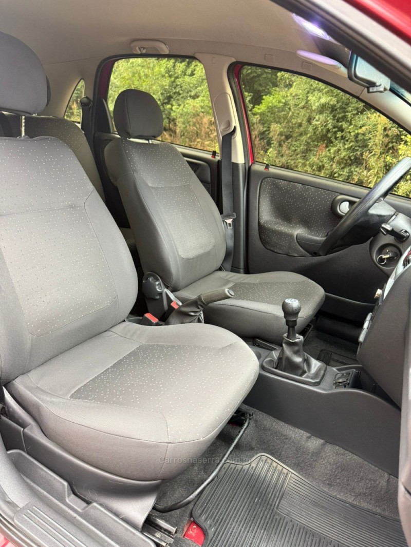 CORSA 1.4 MPFI PREMIUM 8V FLEX 4P MANUAL - 2010 - ARROIO DO MEIO
