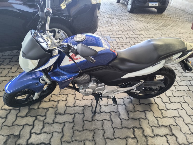 CB 300R  - 2014 - BENTO GONçALVES