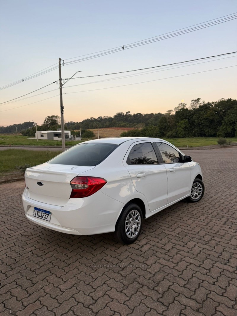 KA 1.0 SE PLUS 12V FLEX 4P MANUAL - 2018 - ARROIO DO MEIO