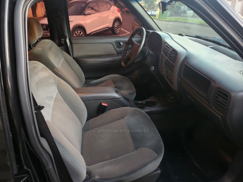 S10 2.4 MPFI RODEIO 4X2 CD 8V FLEX 4P MANUAL - 2011 - VERANóPOLIS