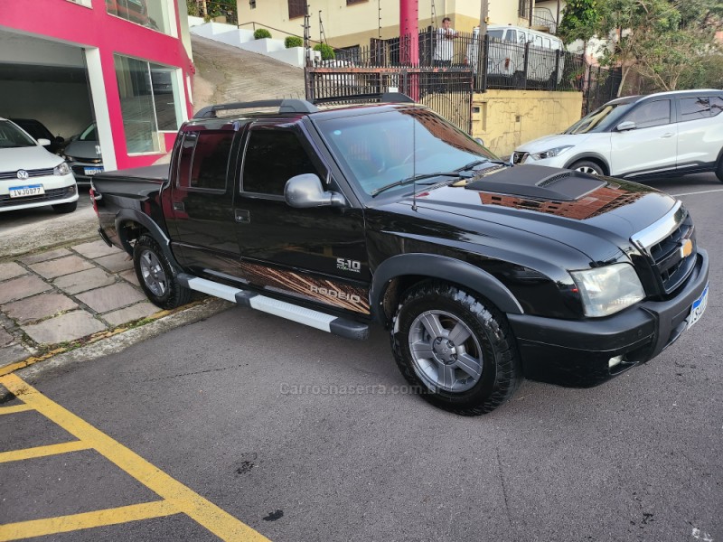 S10 2.4 MPFI RODEIO 4X2 CD 8V FLEX 4P MANUAL - 2011 - VERANóPOLIS