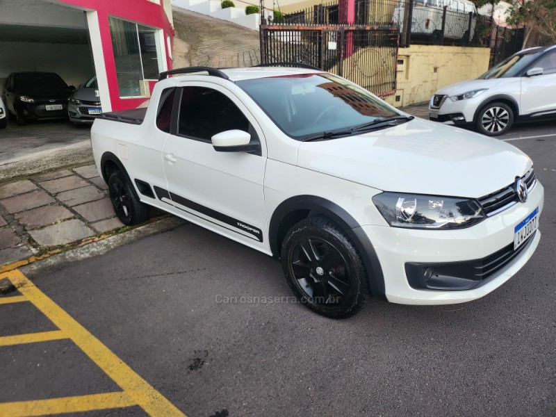 SAVEIRO 1.6 MI TRENDLINE CE 8V FLEX 2P MANUAL - 2015 - VERANóPOLIS