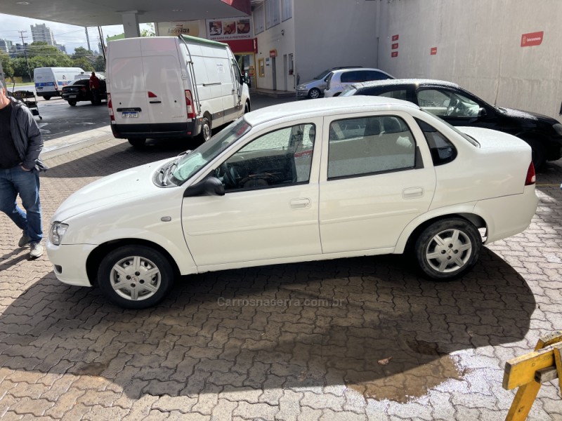 CLASSIC 1.0 VHC LS 8V FLEX 4P MANUAL - 2013 - CAXIAS DO SUL