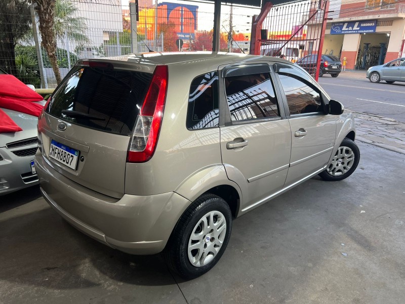 FIESTA 1.0 MPI CLASS 8V FLEX 4P MANUAL - 2010 - CAXIAS DO SUL