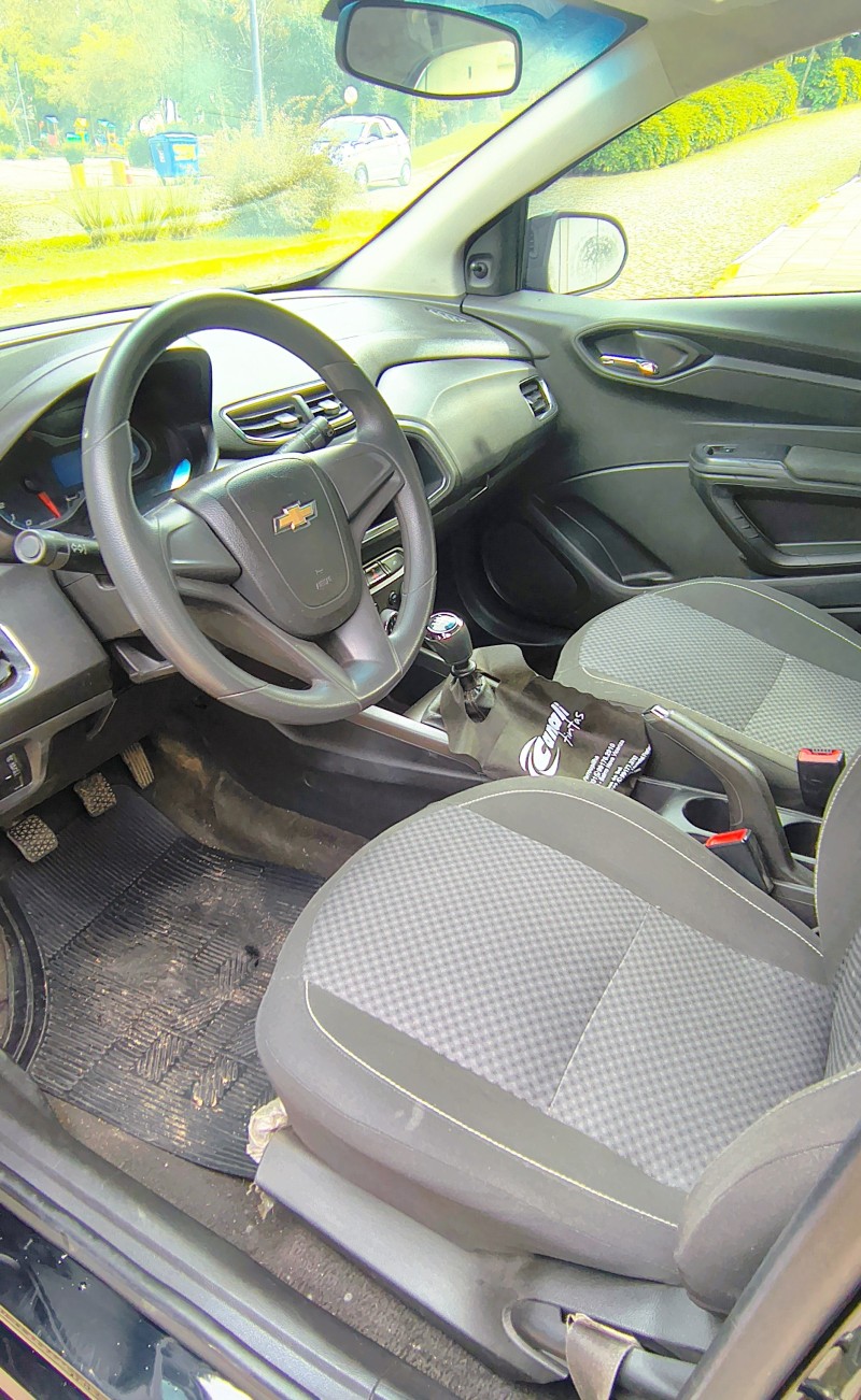 ONIX 1.4 MPFI LT 8V FLEX 4P MANUAL - 2014 - FARROUPILHA