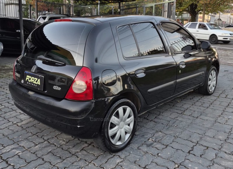 CLIO 1.0 EXPRESSION 16V GASOLINA 4P MANUAL - 2004 - CAXIAS DO SUL