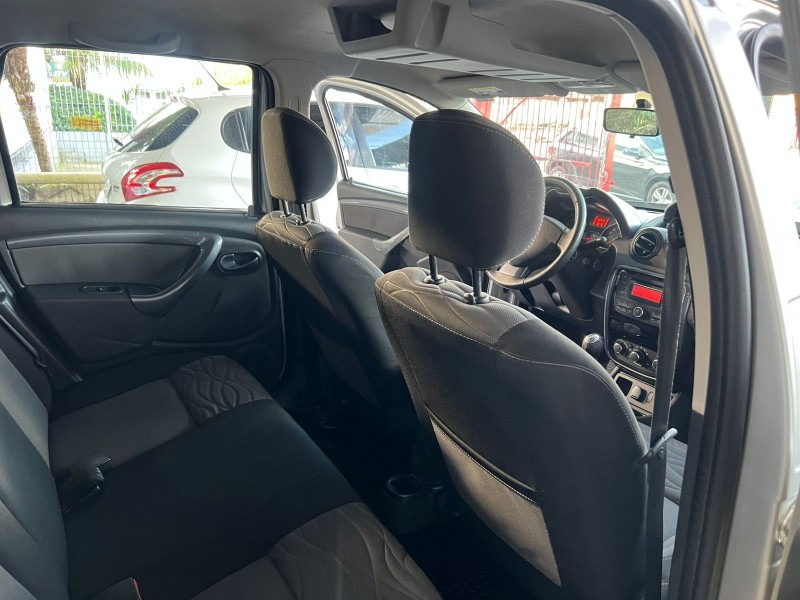 DUSTER 2.0 DYNAMIQUE 4X2 16V FLEX 4P MANUAL - 2013 - CAXIAS DO SUL