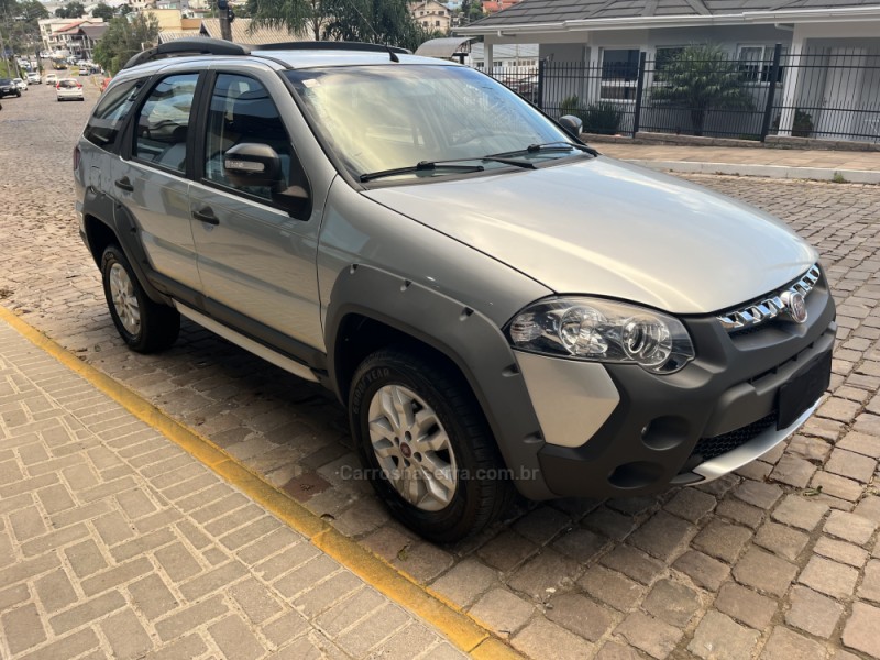PALIO 1.8 MPI ADVENTURE WEEKEND 16V FLEX 4P MANUAL - 2013 - VERANóPOLIS