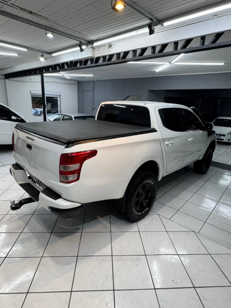 L200 TRITON 3.2 GL 4X4 CD 16V TURBO INTERCOLER DIESEL 4P MANUAL - 2018 - CAXIAS DO SUL