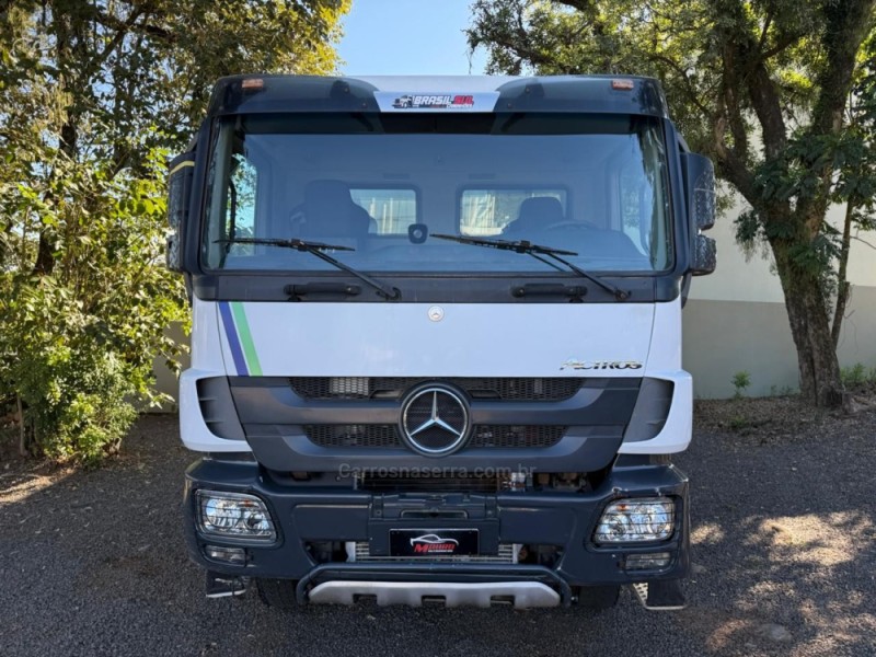 ACTROS 4844 K 8X4 - 2013 - IVOTI