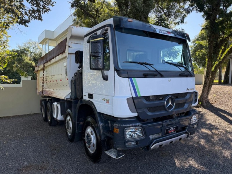 ACTROS 4844 K 8X4 - 2013 - IVOTI
