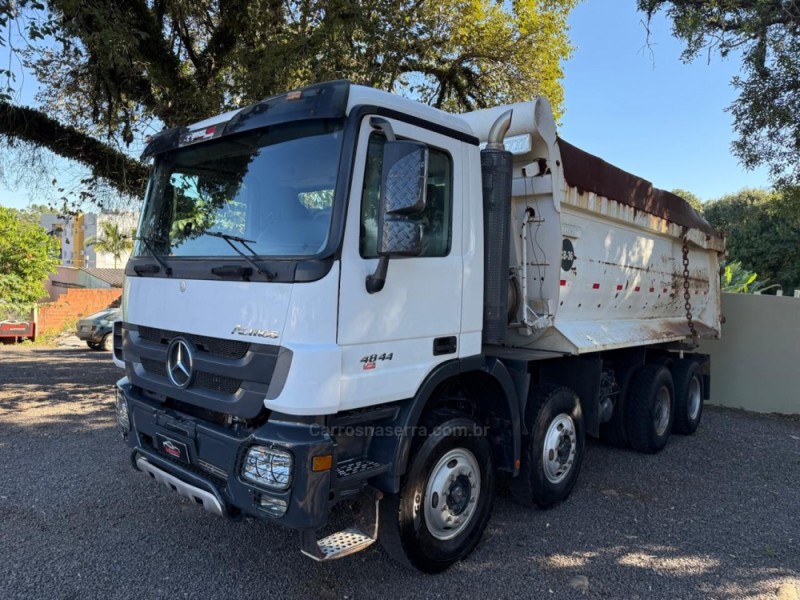 actros 4844 k 8x4 2013 ivoti