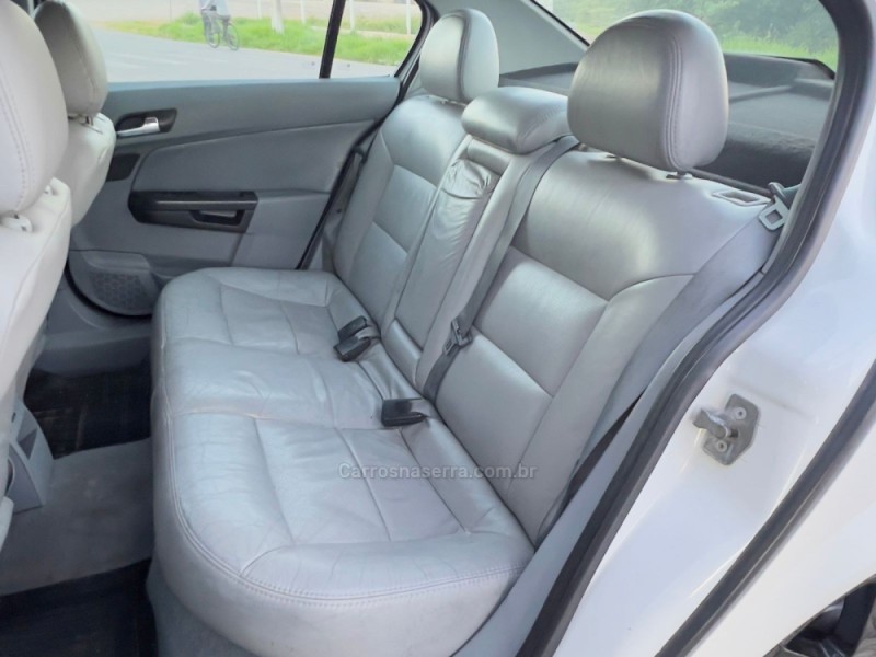 VECTRA 2.0 MPFI ELEGANCE 8V FLEX 4P MANUAL - 2008 - ESTâNCIA VELHA