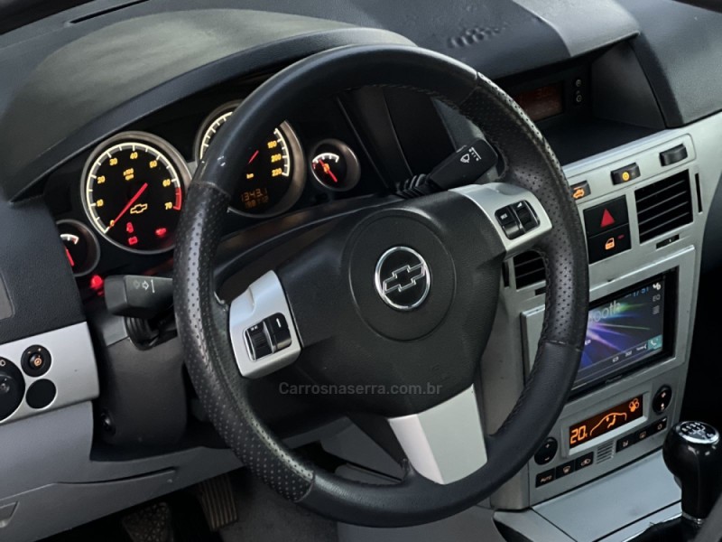 VECTRA 2.0 MPFI ELEGANCE 8V FLEX 4P MANUAL - 2008 - ESTâNCIA VELHA