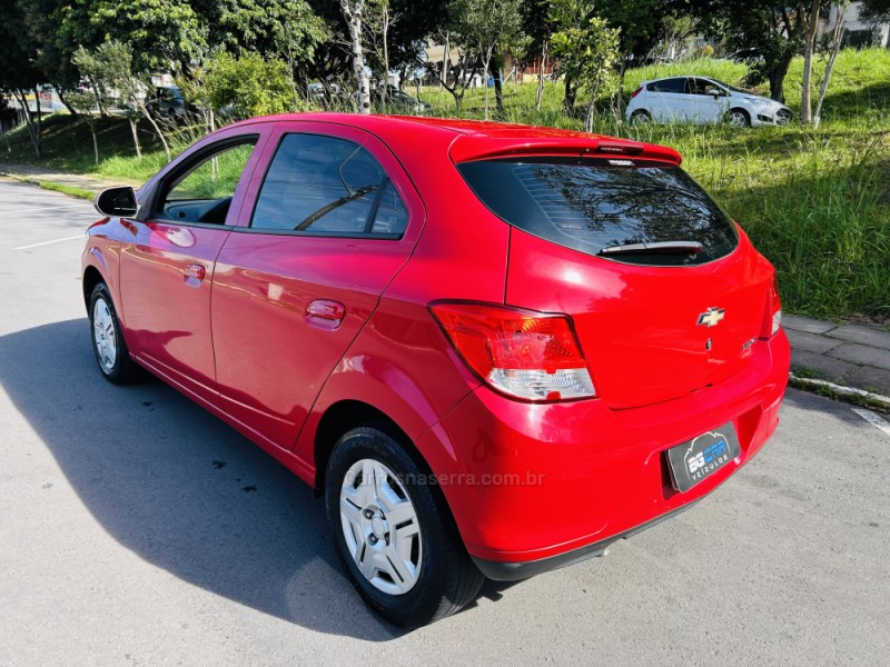 ONIX 1.0 MPFI LT 8V FLEX 4P MANUAL - 2014 - BENTO GONçALVES