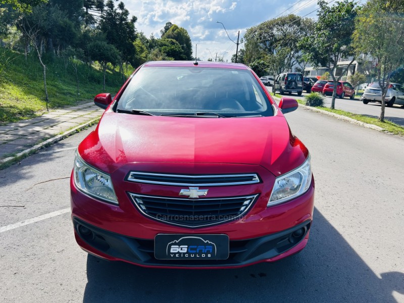 ONIX 1.0 MPFI LT 8V FLEX 4P MANUAL - 2014 - BENTO GONçALVES