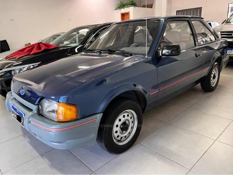 ESCORT 1.0 HOBBY 8V GASOLINA 2P MANUAL