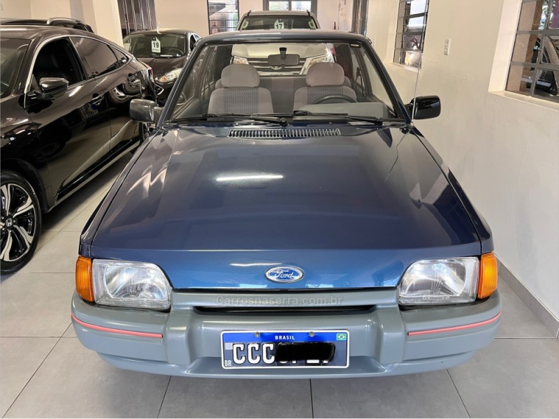ESCORT 1.0 HOBBY 8V GASOLINA 2P MANUAL - 1995 - CARLOS BARBOSA