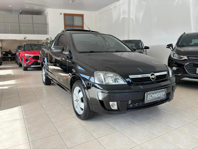MONTANA 1.4 MPFI SPORT CS 8V FLEX 2P MANUAL