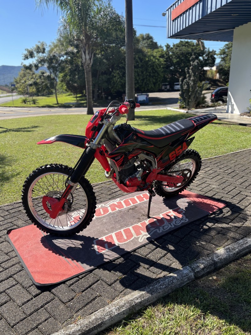 CRF 250F  - 2019 - FELIZ