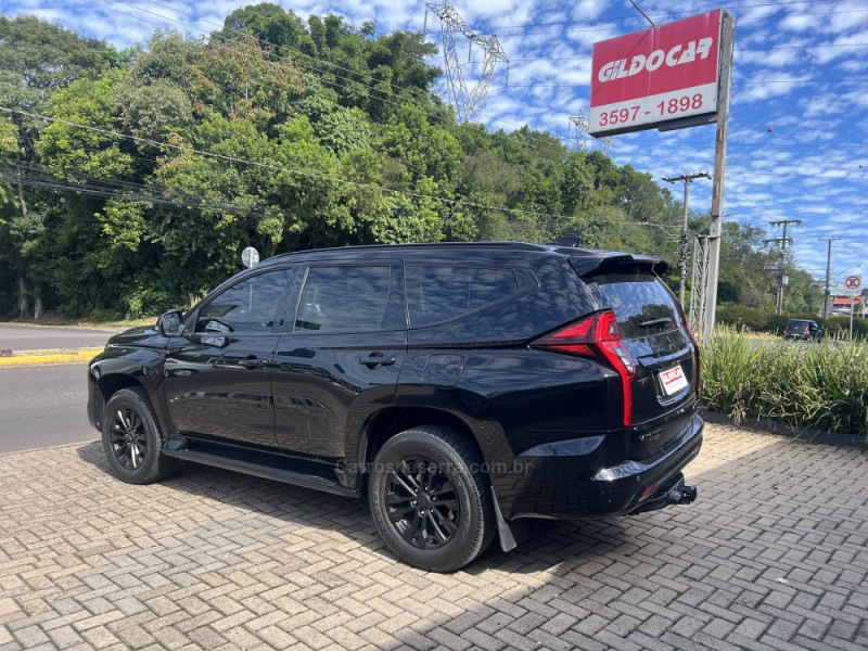 PAJERO SPORT 2.4 HPE-S 4X4 DIESEL 4P AUTOMÁTICO - 2023 - CAMPO BOM