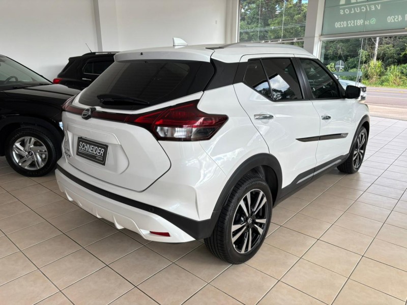 KICKS 1.6 EXCLUSIVE 16V FLEX 4P AUTOMÁTICO - 2022 - NOVA PETRóPOLIS
