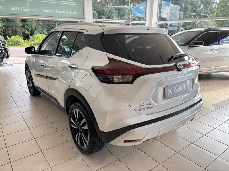 KICKS 1.6 EXCLUSIVE 16V FLEX 4P AUTOMÁTICO - 2022 - NOVA PETRóPOLIS