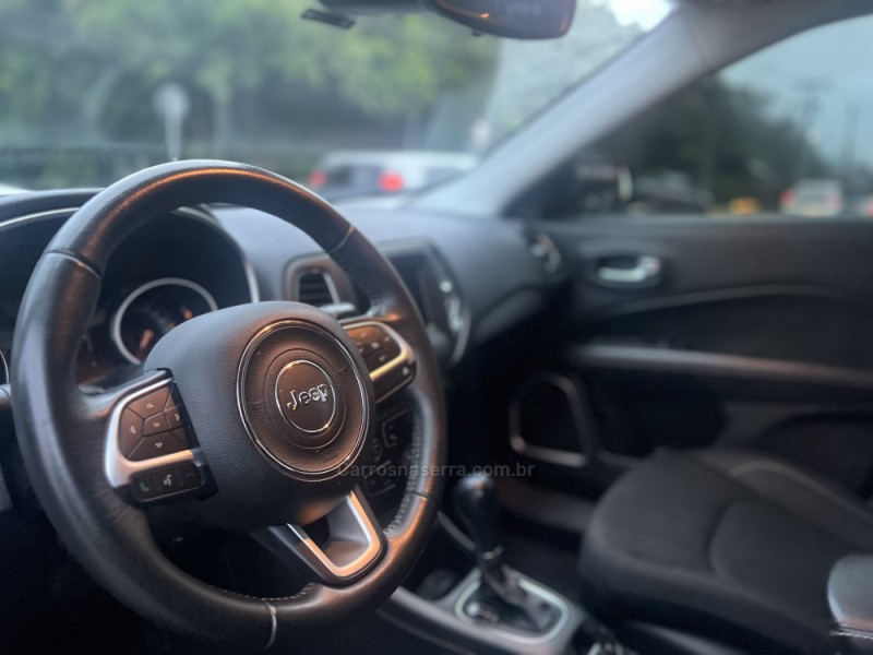 COMPASS 2.0 16V FLEX SPORT AUTOMÁTICO - 2020 - CAMPO BOM