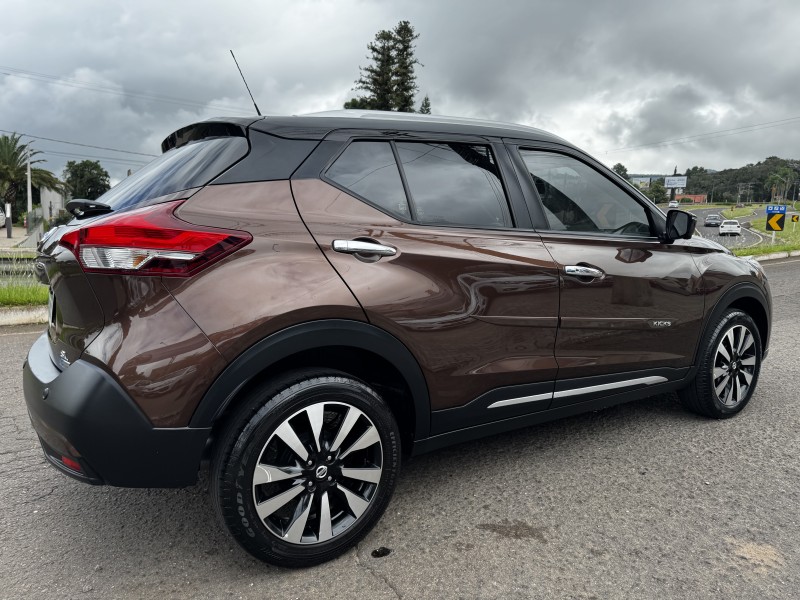 KICKS 1.6 EXCLUSIVE 16V FLEX 4P AUTOMÁTICO - 2018 - DOIS IRMãOS