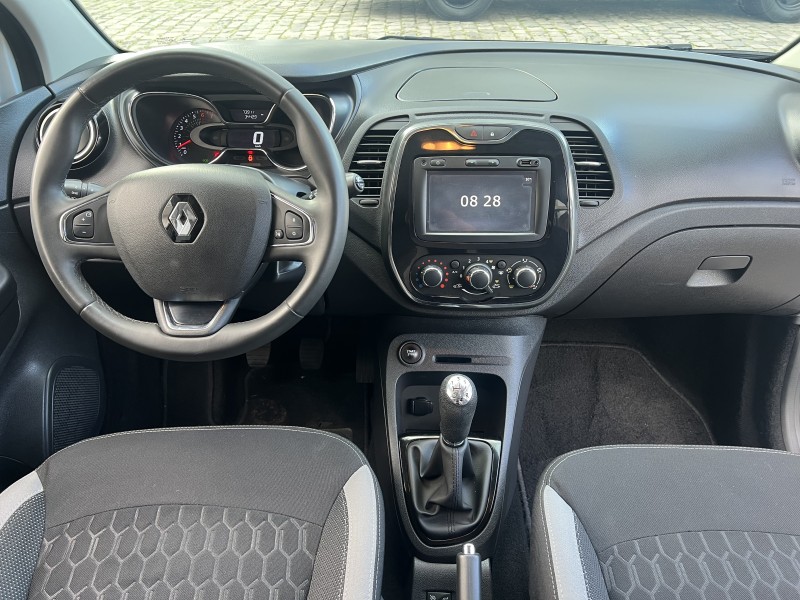CAPTUR 1.6 16V SCE FLEX ZEN MANUAL - 2018 - CAXIAS DO SUL