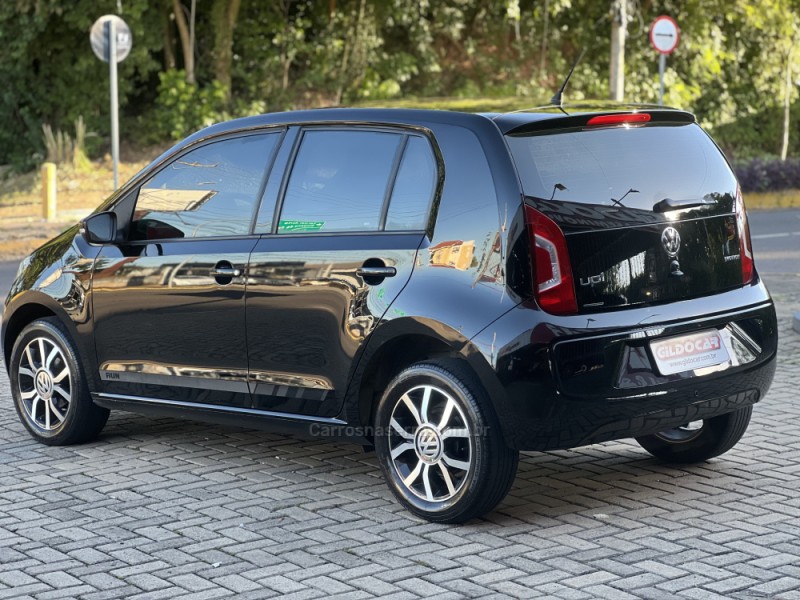 UP 1.0 MPI RUN UP 12V FLEX 4P AUTOMATIZADO - 2017 - CAMPO BOM