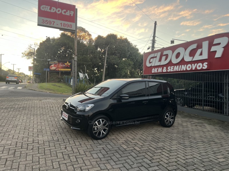 UP 1.0 MPI RUN UP 12V FLEX 4P AUTOMATIZADO - 2017 - CAMPO BOM